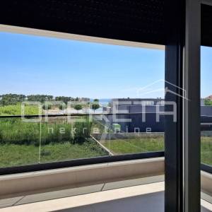 USELJIVO! Privlaka/Zadar - Penthouse A201, 70m od mora