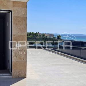 USELJIVO! Privlaka/Zadar - Penthouse A201, 70m od mora