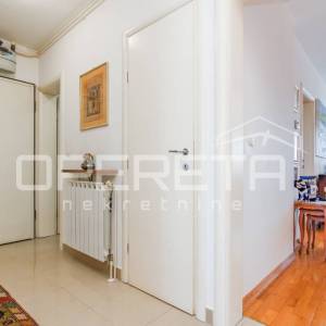 PRODAJA, 4-SOBAN STAN, ATRAKTIVNA LOKACIJA - JARUN, 97 m2 (stan 86,5 m2 + garažn