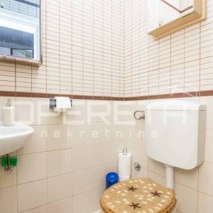PRODAJA, 4-SOBAN STAN, ATRAKTIVNA LOKACIJA - JARUN, 97 m2 (stan 86,5 m2 + garažn