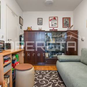 PRODAJA, 4-SOBAN STAN, ATRAKTIVNA LOKACIJA - JARUN, 97 m2 (stan 86,5 m2 + garažn