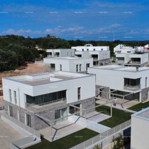 Prodaja apartmana u novogradnji s dva parkirna mjesta, 5 minuta od plaže, Umag! A21