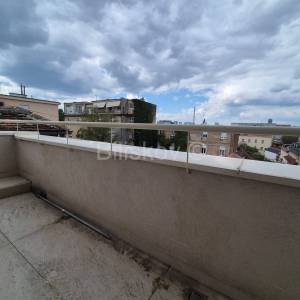 Prodaja, Donji Grad, luksuzan trosoban stan na 4 katu zgrade s liftom