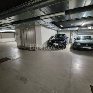 Prodaja, Donji Grad, luksuzan trosoban stan na 4 katu zgrade s liftom