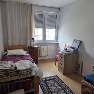 Prodaja, Gajnice, Sigetje, dvosoban stan 43m2, lift
