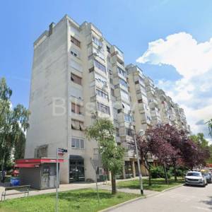 Prodaja, Gajnice, Sigetje, dvosoban stan 43m2, lift