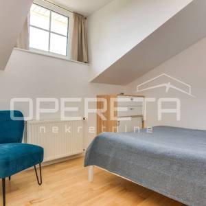PRODAJA, KUĆA, IVANIĆ GRAD, CENTAR, Savska ulica,  SAMOSTOJEĆA, 270 m2 u mirnom 