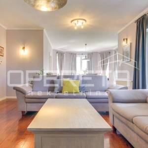 PRODAJA, KUĆA, IVANIĆ GRAD, CENTAR, Savska ulica,  SAMOSTOJEĆA, 270 m2 u mirnom 