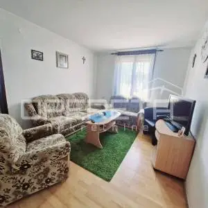 Prodaja, Kuća, Kloštar Ivanić, Vukovarska, Samostojeća, 292m2