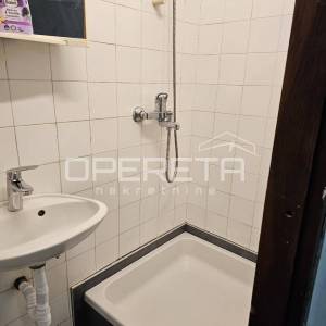 Prodaja, Kuća, Trešnjevka, Ribnička, Samostojeća, 30m2