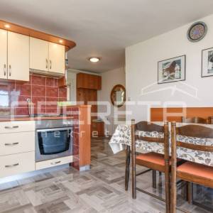 PRODAJA, KUĆA ZA ODMOR  OD 103 m2 + AUTOHTONA HRASTOVA KUĆA NA PARCELI OD 694 m2