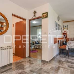 PRODAJA, KUĆA ZA ODMOR  OD 103 m2 + AUTOHTONA HRASTOVA KUĆA NA PARCELI OD 694 m2