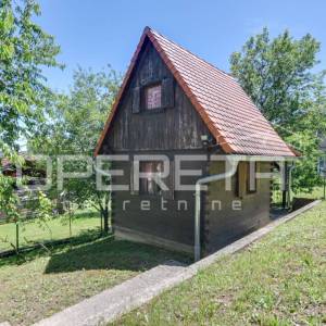 PRODAJA, KUĆA ZA ODMOR  OD 103 m2 + AUTOHTONA HRASTOVA KUĆA NA PARCELI OD 694 m2
