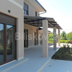 Prodaja, Šestine, urbana obiteljska vila 400m2, okućnica 1300m2