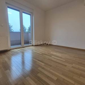 Prodaja, Šestine, urbana obiteljska vila 400m2, okućnica 1300m2