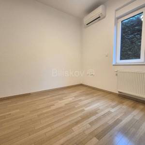 Prodaja, Šestine, urbana obiteljska vila 400m2, okućnica 1300m2