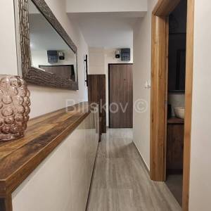 Prodaja, Sesvete, trosoban stan 75m2, na trećem katu zgrade