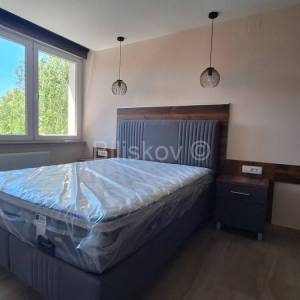 Prodaja, Sesvete, trosoban stan 75m2, na trećem katu zgrade