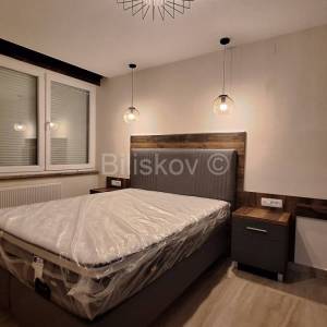 Prodaja, Sesvete, trosoban stan 75m2, na trećem katu zgrade