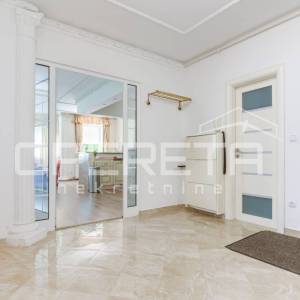 PRODAJA, STAN, SESVETE, centar, 3-soban kao nov,  92m2