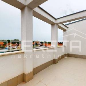 PRODAJA, STAN, ZAGREB, ČULINEC- 4sobni penthouse, 158m2, sa 2 parkirna mjesta 