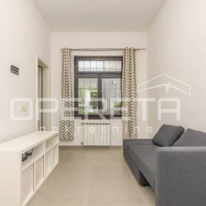 PRODAJA, STAN/DVORIŠNA KUĆA, ZAGREB, DONJI GRAD/CENTAR, 44 m2