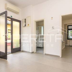 PRODAJA, STAN/DVORIŠNA KUĆA, DONJI GRAD/CENTAR, 44 m2

