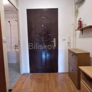 Prodaja, Trnje, dvosoban stan površine 45m2 na 5 katu zgrade, lift