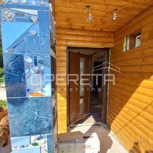 Prodaja više kućica u prekrasnom mirnom mjestu blizu Karlovca
