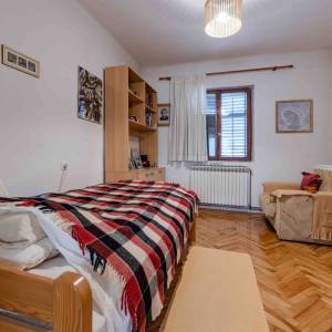 Prodaja, Zagreb, Trešnjevka, dvoetažna kuća 144m2