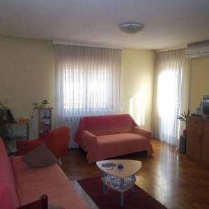 Prodaja, Zagreb, Voltino, dvosoban stan 44m2, spremište