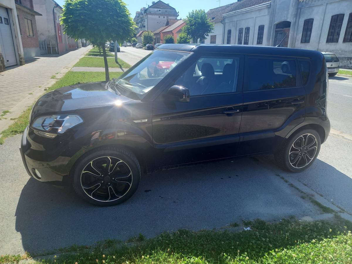 Prodajem KIA SOUL