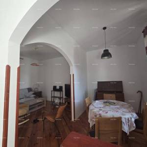 PULA CENTAR – Prostran stan  s pogledom na grad