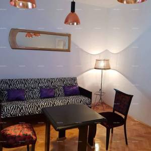 PULA!  Prodaja stana – 80 m², odlična lokacija. Preradovićeva ulica , neposredna blizina  fakulteta.