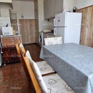 PULA –  TROSOBAN STAN OD 98 m²