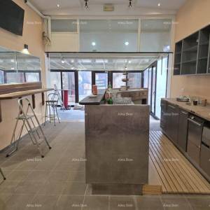 Pula – Ugostiteljski poslovni prostor 60 m², Veruda, prizemlje