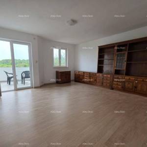 Pula, Vidikovac! Prodaja, stan 61 m². Visoko prizemlje.