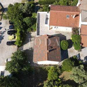 RAB – SUPETARSKA DRAGA | Stan 68,62 m², samo 40 m od mora, veliko dvorište, parking!