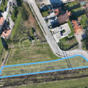 Rakitje/2482m2 zemljišta građ. cca 1400m2 M1 zona