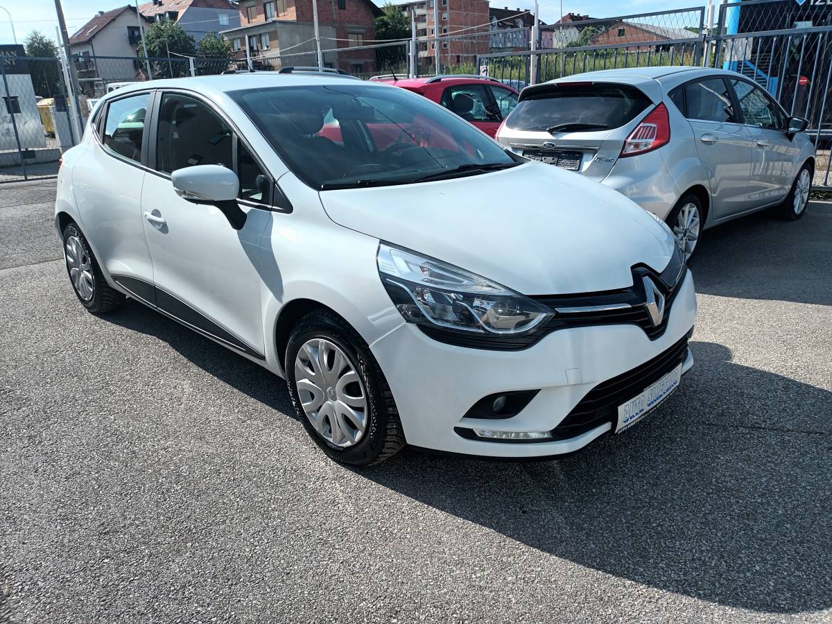 renault Clio 1.5 Dci ,Klima,Navigacija,Servisna knjiga