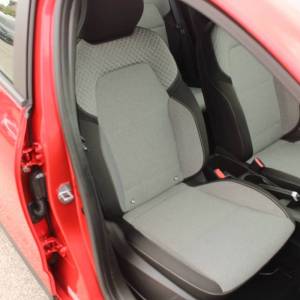 Renault Clio 1.6 E-Tech 145 Hybrid AUTOMATIK *LED, NAVIGACIJA*