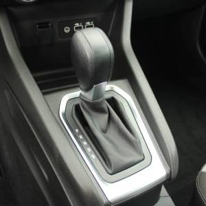 Renault Clio 1.6 E-Tech 145 Hybrid AUTOMATIK *LED, NAVIGACIJA*