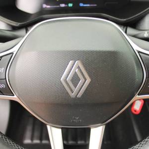 Renault Clio 1.6 E-Tech 145 Hybrid AUTOMATIK *LED, NAVIGACIJA*