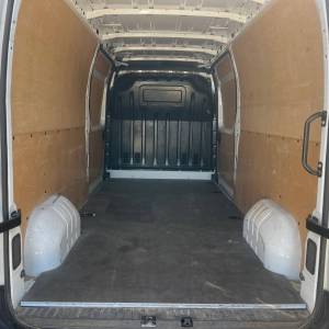 Renault Master dCi 135