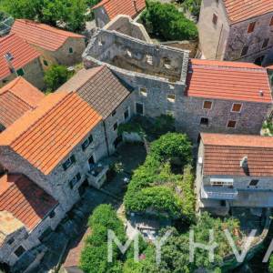 Renovirana kamena kuća