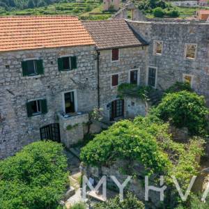 Renovirana kamena kuća