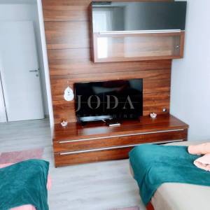 Renovirana kuća kompletno opremljena,Valtura