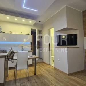 Rijeka, Brajda, adaptirana garsonijera