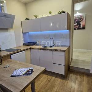 Rijeka, Brajda, adaptirana garsonijera
