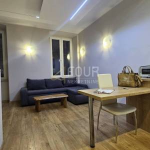 Rijeka, Brajda, adaptirana garsonijera